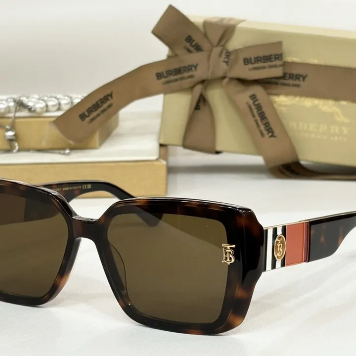 スーパーコピー バーバリー ス サングラス