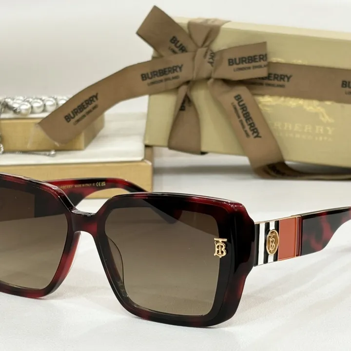 スーパーコピー バーバリー ス サングラス