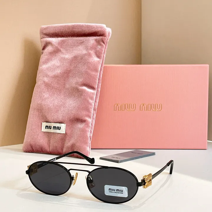 スーパーコピー ミュウミュウ サングラス