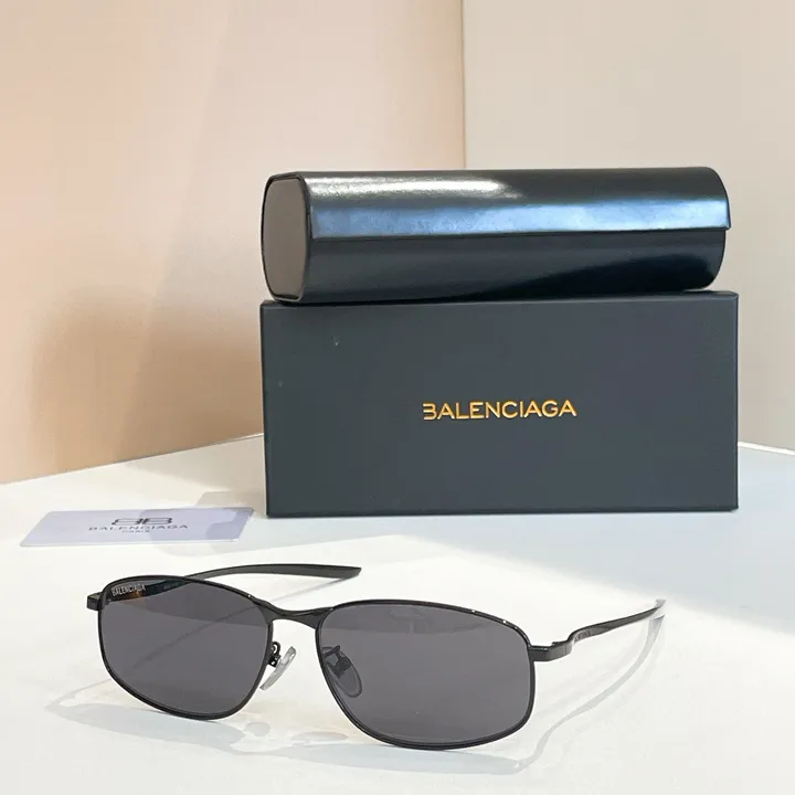 スーパーコピー バレンシアガ サングラス