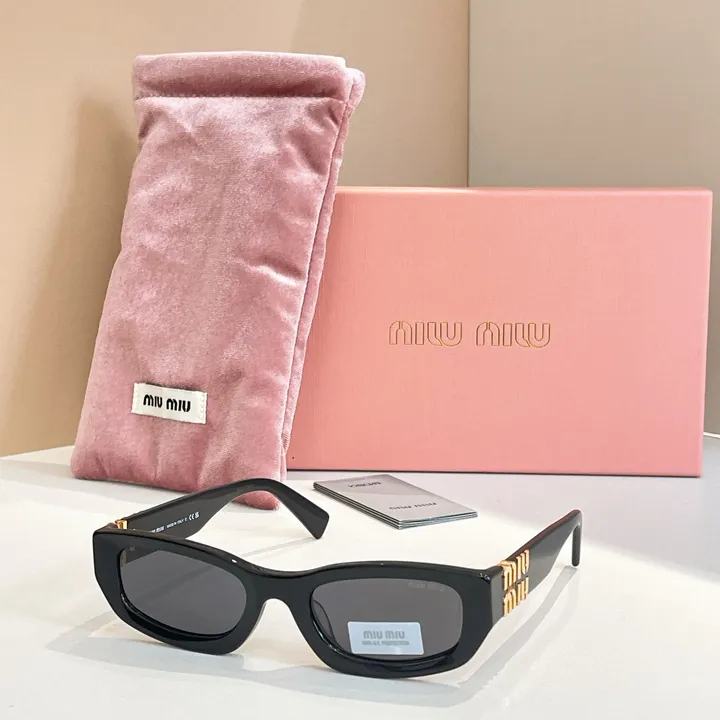 スーパーコピー ミュウミュウ サングラス