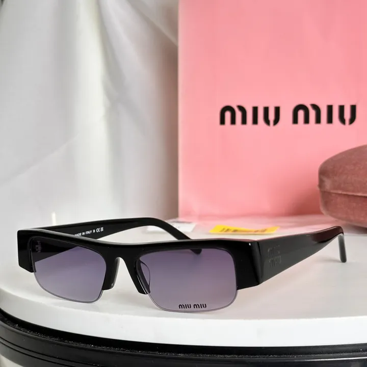 スーパーコピー ミュウミュウ サングラス