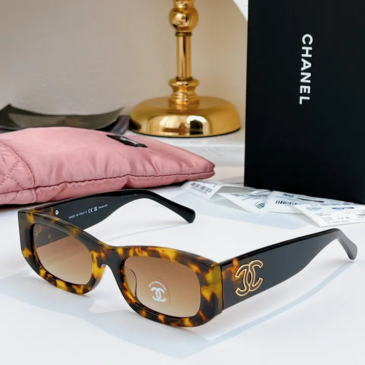 スーパーコピー ミュウミュウ サングラス