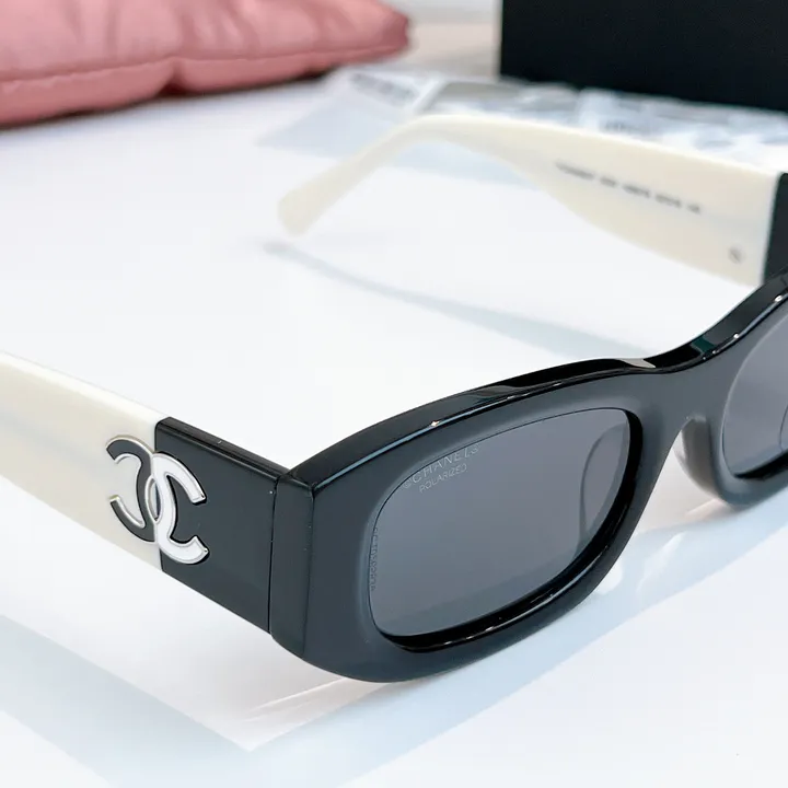 スーパーコピー ミュウミュウ サングラス