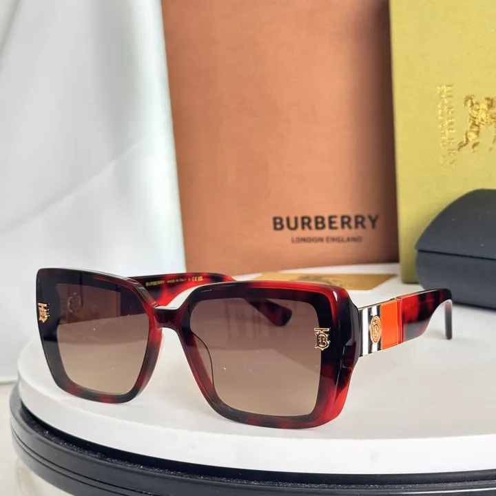 スーパーコピー バーバリー ス サングラス