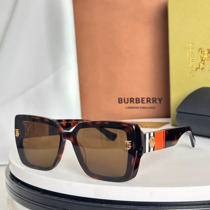 スーパーコピー バーバリー ス サングラス