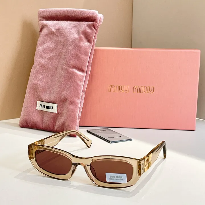 スーパーコピー ミュウミュウ サングラス