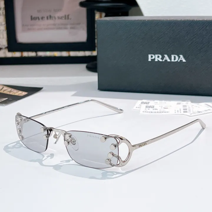 スーパーコピー プラダ サングラス