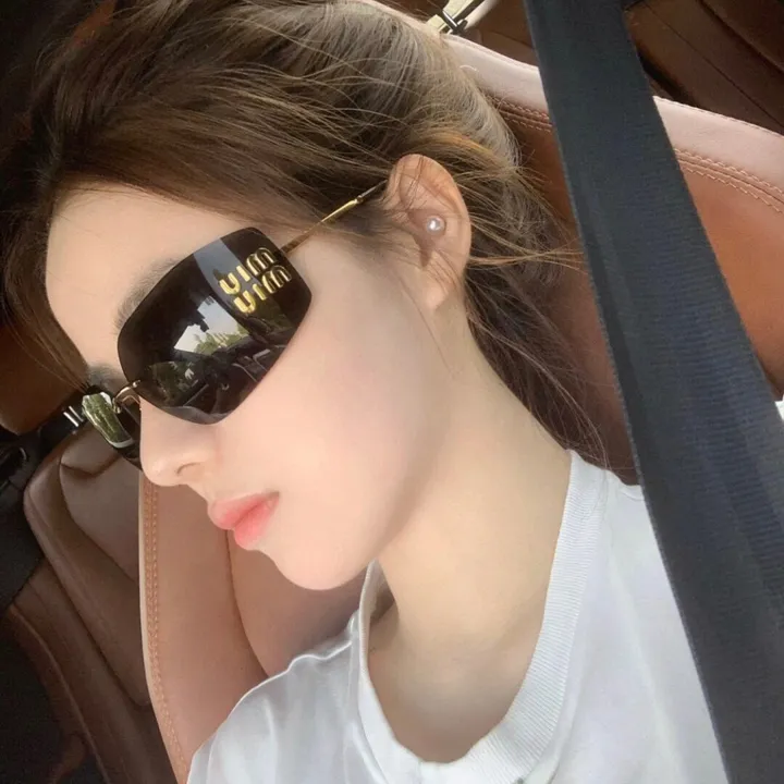 スーパーコピー ミュウミュウ サングラス