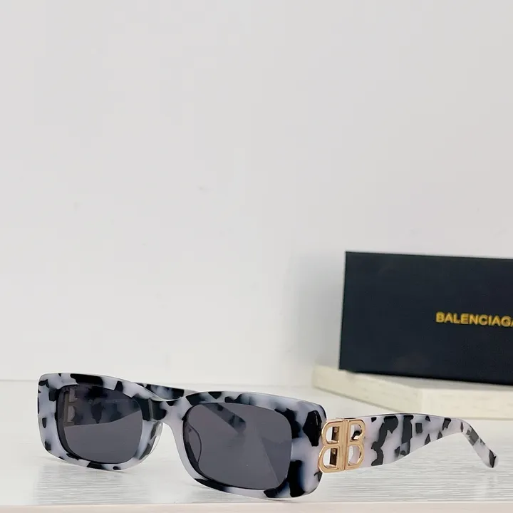 スーパーコピー バレンシアガ サングラス