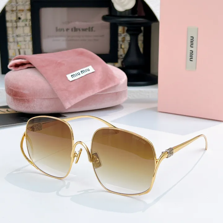 スーパーコピー ミュウミュウ サングラス