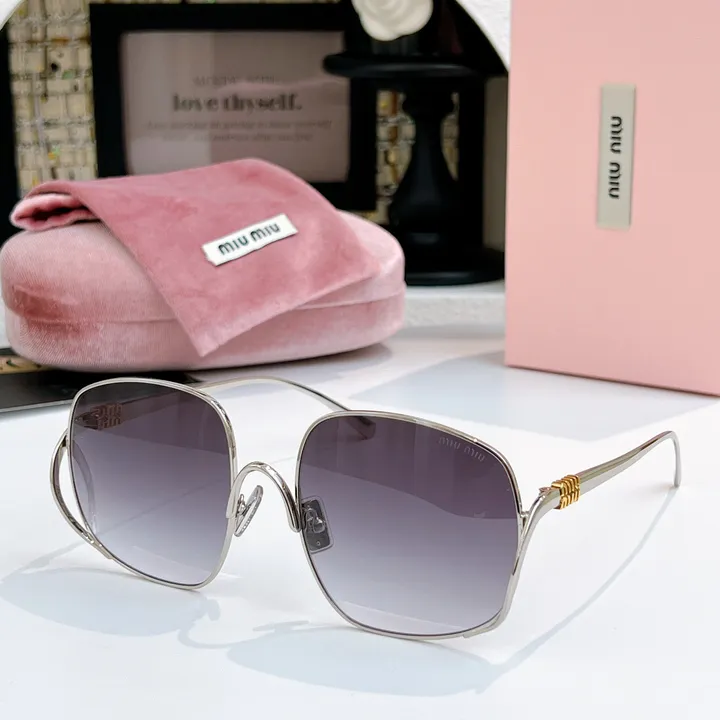 スーパーコピー ミュウミュウ サングラス