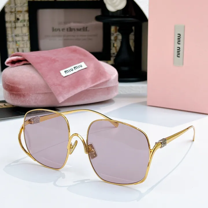 スーパーコピー ミュウミュウ サングラス