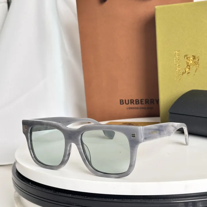 スーパーコピー バーバリー ス サングラス