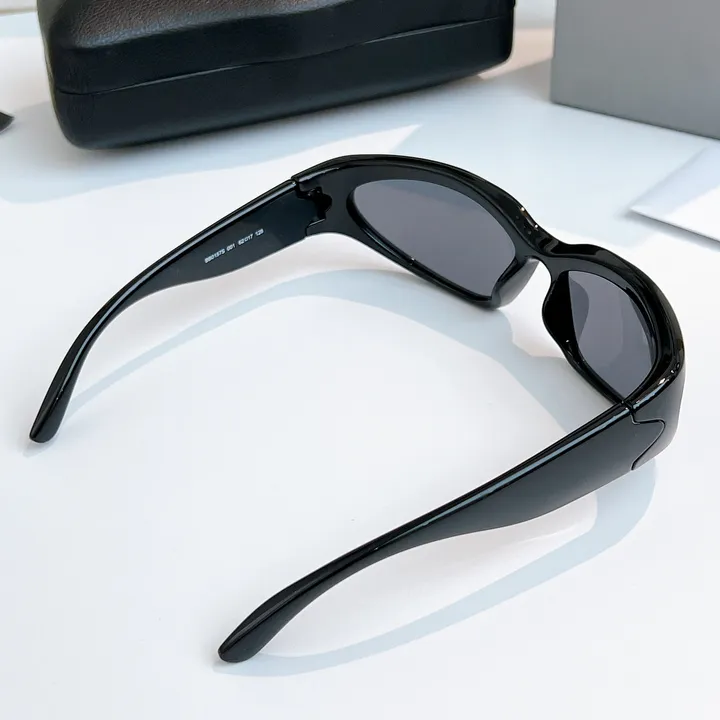 スーパーコピー バレンシアガ サングラス