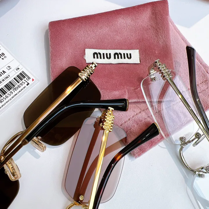 スーパーコピー ミュウミュウ サングラス