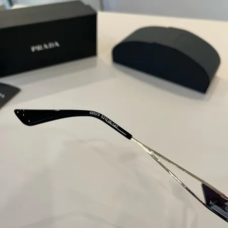 スーパーコピー プラダ サングラス