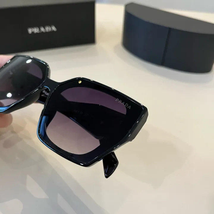スーパーコピー プラダ サングラス