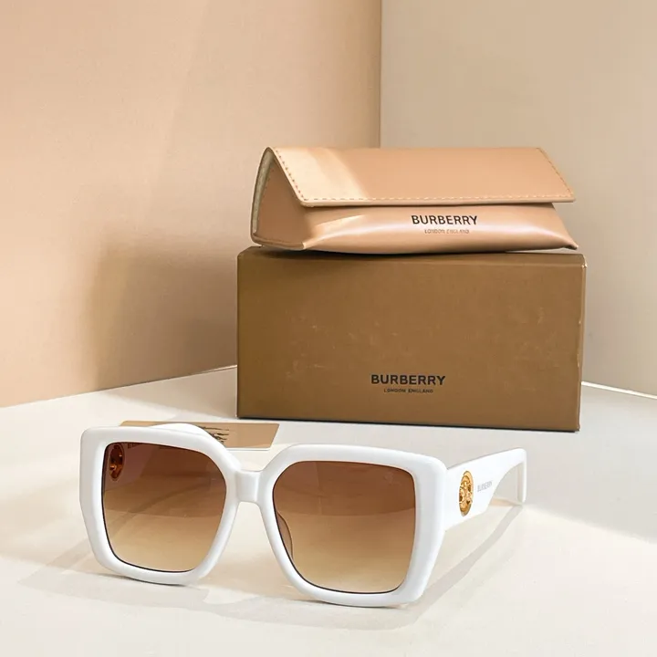 スーパーコピー バーバリー ス サングラス