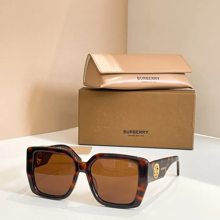 スーパーコピー バーバリー ス サングラス