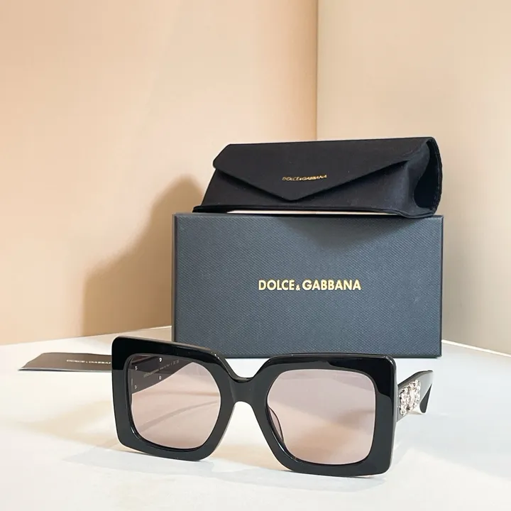 スーパーコピー ミュウミュウ サングラス