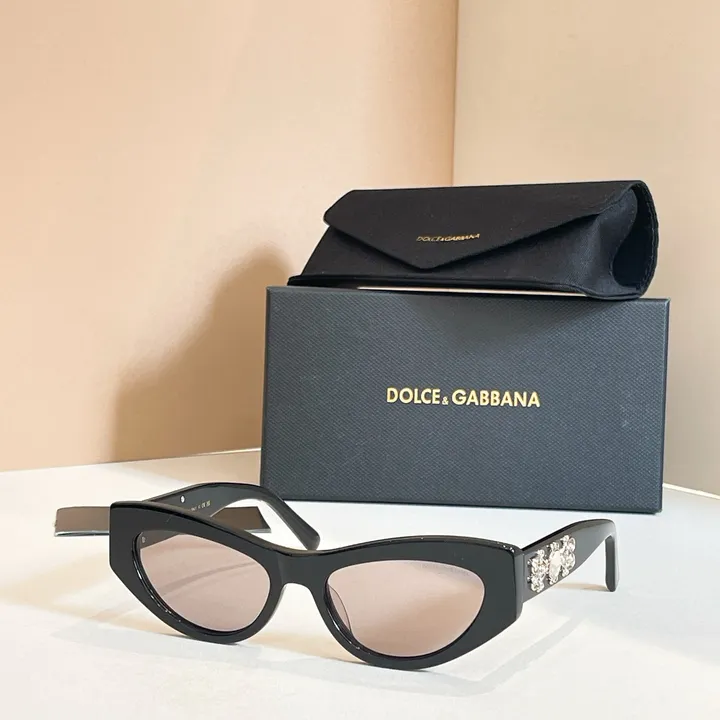 スーパーコピー ミュウミュウ サングラス