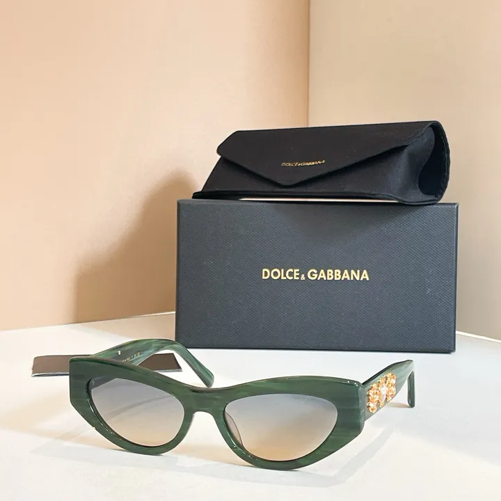 スーパーコピー ミュウミュウ サングラス