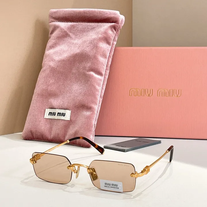 スーパーコピー ミュウミュウ サングラス