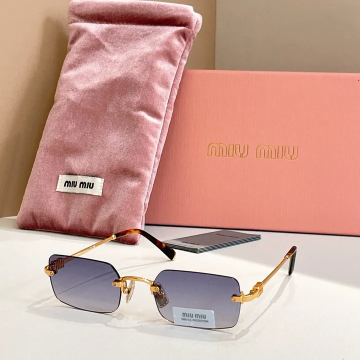 スーパーコピー ミュウミュウ サングラス