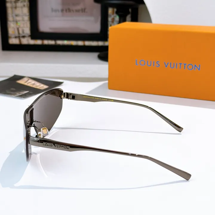 スーパーコピー ルイヴィトン サングラス