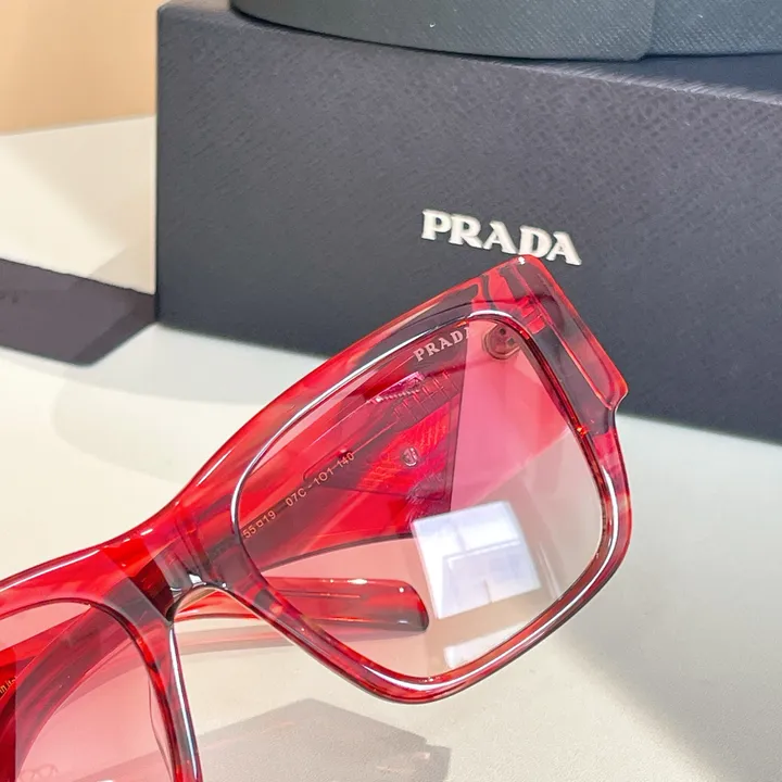 スーパーコピー プラダ サングラス