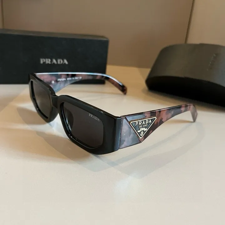 スーパーコピー プラダ サングラス