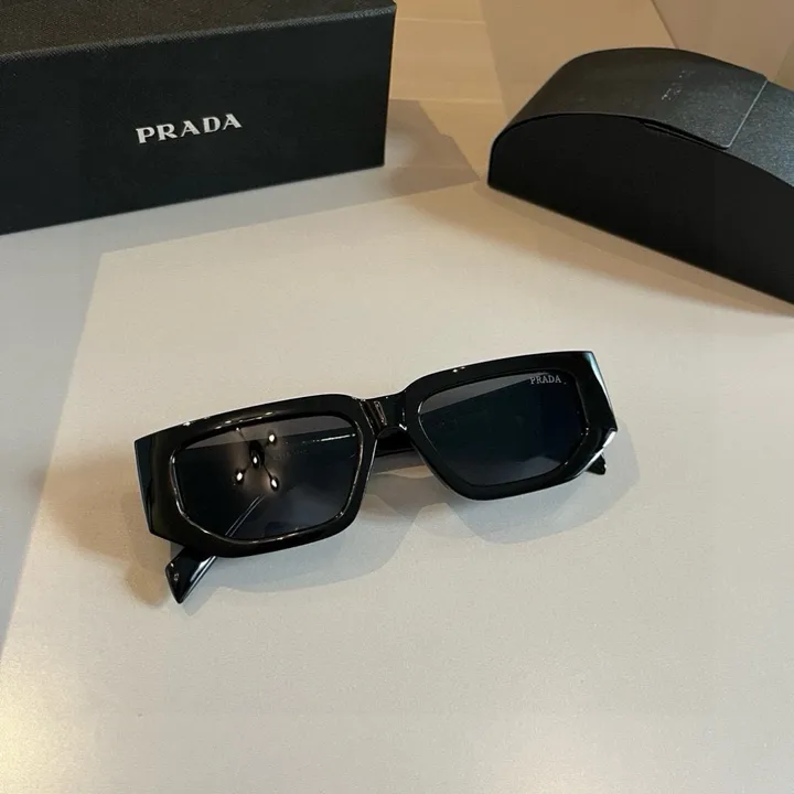 スーパーコピー プラダ サングラス