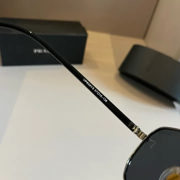 スーパーコピー プラダ サングラス