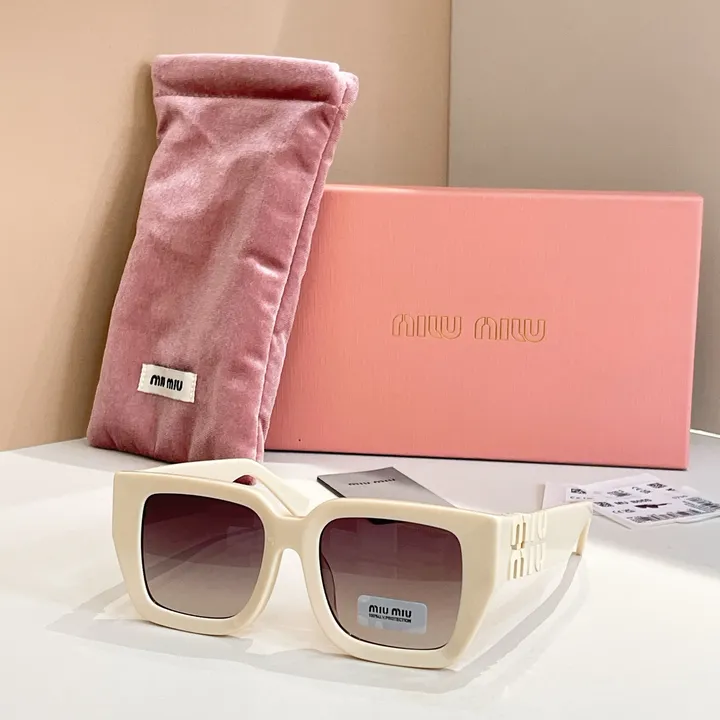 スーパーコピー ミュウミュウ サングラス