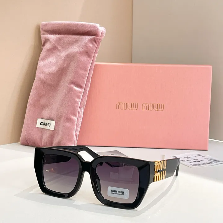 スーパーコピー ミュウミュウ サングラス