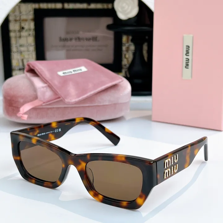 スーパーコピー ミュウミュウ サングラス