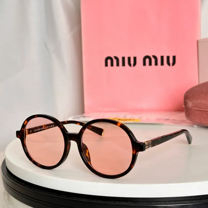 スーパーコピー ミュウミュウ サングラス