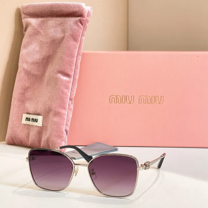 スーパーコピー ミュウミュウ サングラス