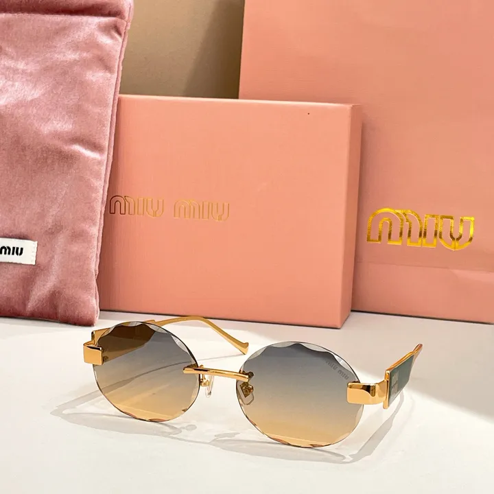 スーパーコピー ミュウミュウ サングラス