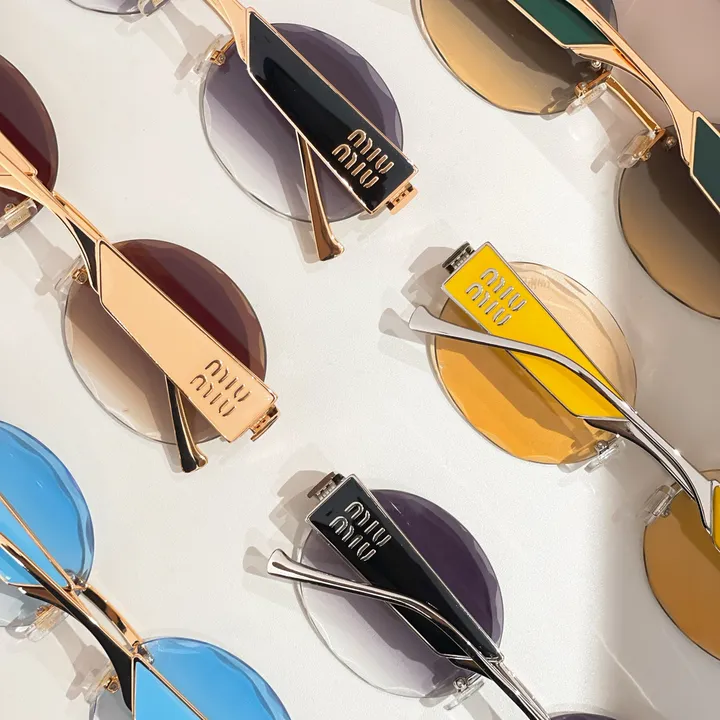 スーパーコピー ミュウミュウ サングラス