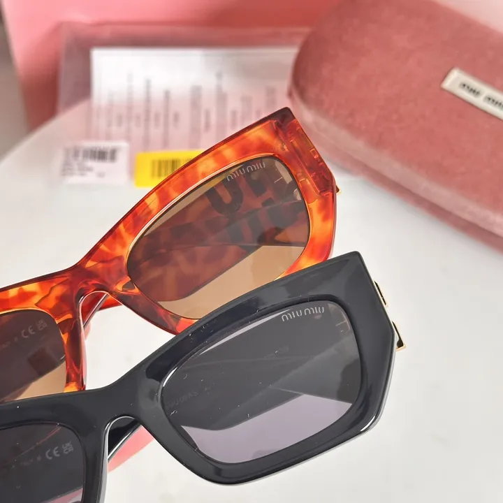 スーパーコピー ミュウミュウ サングラス