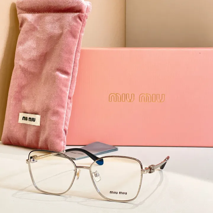 スーパーコピー ミュウミュウ サングラス