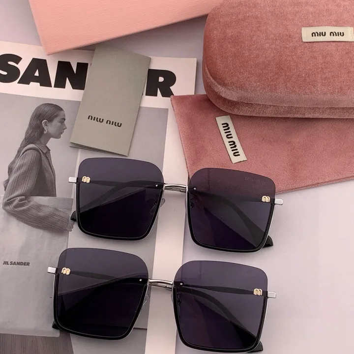 スーパーコピー ミュウミュウ サングラス