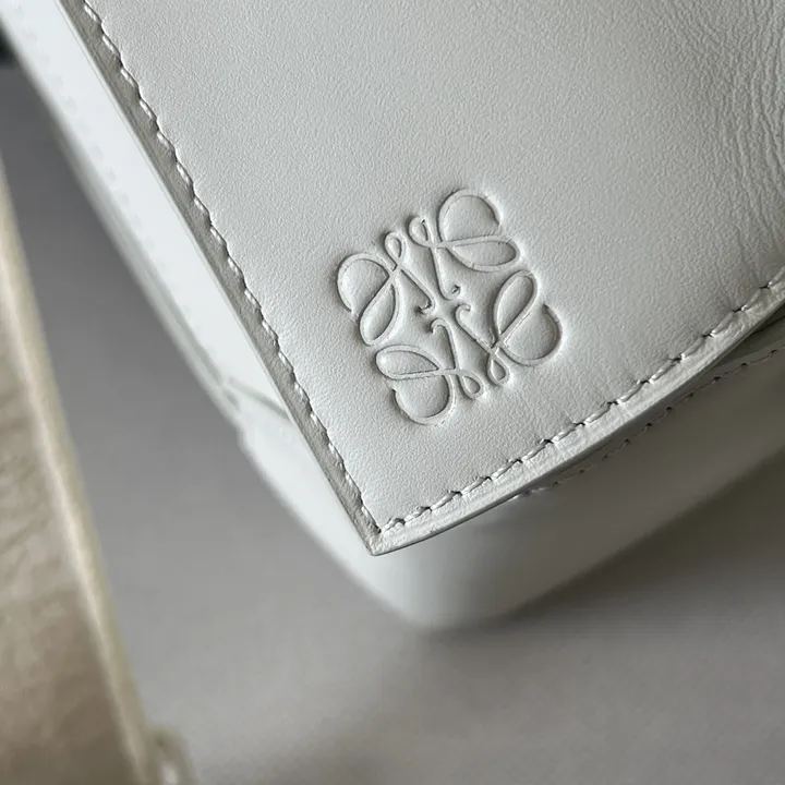 スーパーコピー ロエベ サングラス