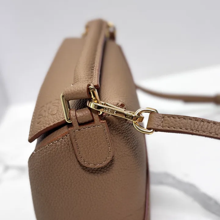 スーパーコピー ロエベ サングラス