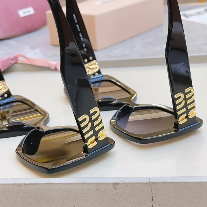 スーパーコピー ミュウミュウ サングラス