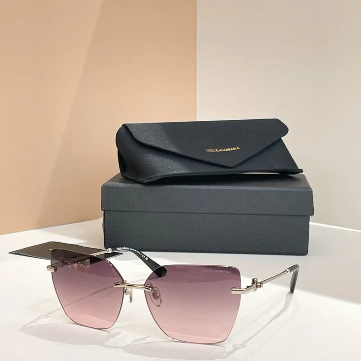 スーパーコピー ミュウミュウ サングラス