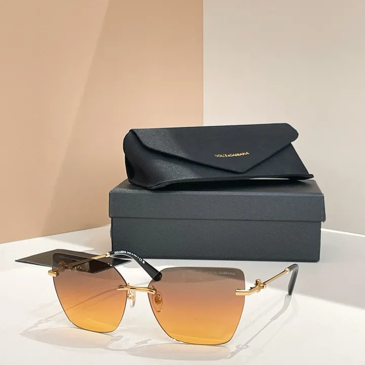 スーパーコピー ミュウミュウ サングラス