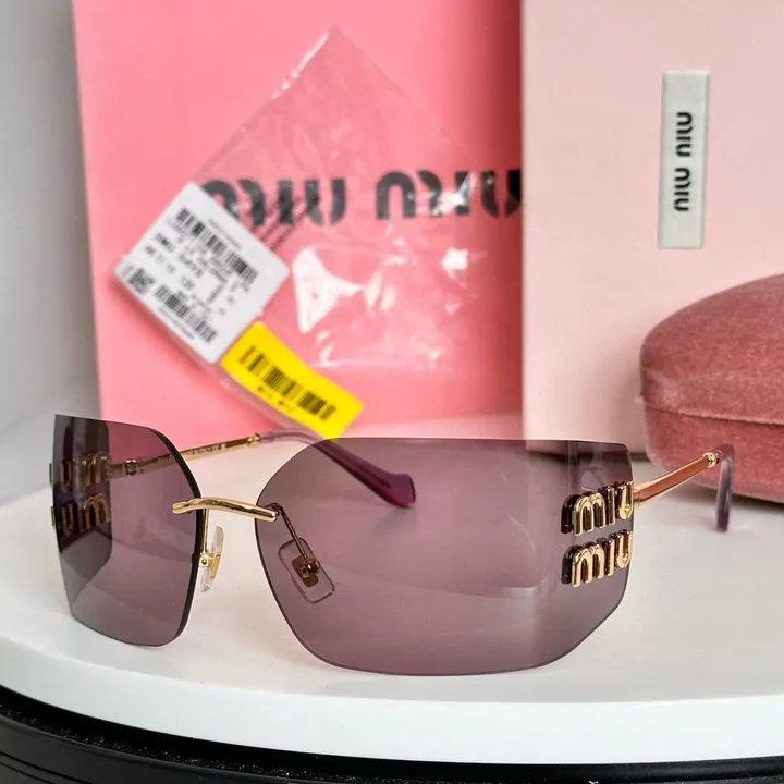 スーパーコピー ミュウミュウ サングラス